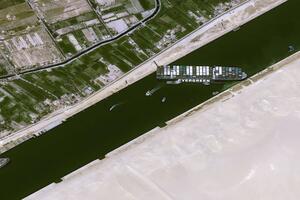 PLANIRAJU NEŠTO DRASTIČNO: Uprava Sueckog kanala priprema se za novu blokadu