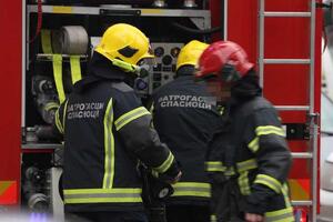 POŽAR U ŠABAČKOJ FABRICI: Vatra izbila u kotlarnici, 15 vatrogasaca se borilo s vatrenom stihijom
