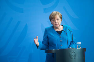 DAN KAPITULACIJE NACISTIČKE NEMAČKE! Merkel: Sećanje na milione žrtava nacističke TIRANIJE je naša trajna odgovornost!