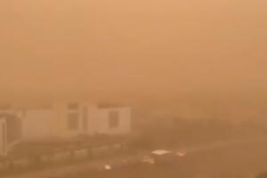 APOKALIPTIČNE SCENE U RUSIJI Narandžasto nebo, peščana oluja, prašina i grad koji nestaje VIDEO