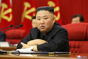 SLAMA NAM SRCA Građani Severne Koreje zabrinuti zbog Kimovog gubitka težine: Šta se dešava sa našim vođom?