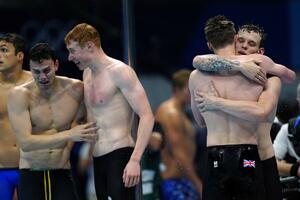 OBORILI EVROPSKI REKORD: Britanska plivačka štafeta osvojila zlato u trci na 200 metara slobodno
