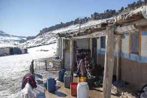 KAD SNEG PADNE U MAROKU, ONI SU ODSEČENI OD SVETA: Ovo pleme Berbera spremno je za surove uslove mesecima do kraja zime! (FOTO)
