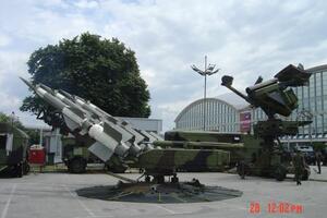 TEORIJA ZA RUBRIKU VEROVALI ILI NE! OD TRAČA DO ISTINE Ruski Su-35 oboren raketnim sistemom S-125 NEVA - ukrajinska modifikacija!