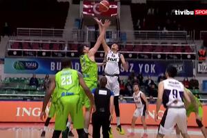 AFJON IZGUBIO 90 RAZLIKE OD TOFAŠA U PRVENSTVU TURSKE: Igraju sa juniorima, pitanje da li će uopšte završiti sezonu (VIDEO)