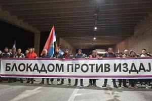 NOVI PROTESTI U CRNOJ GORI: Pristalice Demokratskog fronta blokirale više saobraćajnica