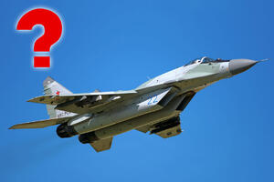 ŠTA SE DEŠAVA?! NLO VIĐEN IZNAD RUMUNIJE? Opšta drama na nebu, vojska digla dva MiG-21 aviona