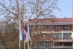 ZASTAVE NA POLA KOPLJA Dan žalosti u Republici Srpskoj zbog ubistva načelnika kriminalističke policije u Prijedoru