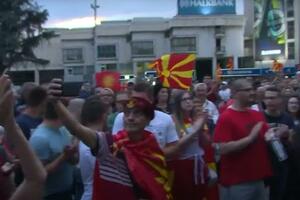 BUGARIZACIJI I ULTIMATUMU NE, HVALA! Protesti protiv francuskog predloga i večeras održani u Skoplju