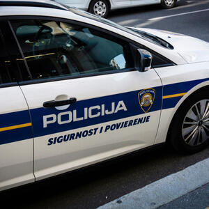 POLICAJAC KRAO PARE OD PROSJAKA! Osuđen u Zagrebu, ali ne po svim tačkama