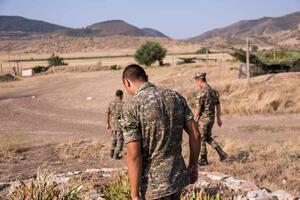 NIKOL PAŠINJAN: 49 jermenskih vojnika poginulo u okršaju sa Azerbejdžancima! To nažalost nije konačan broj"