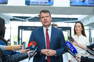 Mirović: Obezbedili smo dodatnih 534 miliona dinara za Tehničko-tehnološko opremanje nove zgrade RTV-a