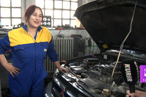 OVA DEVOJKA JE PRAVI MAJSTOR! Nina Svilarić je jedina automehaničarka u Srbiji, a mušterije su PREZADOVOLJNE njenim uslugama