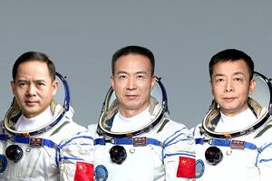 Kina sutra lansira svemirski brod Šendžou-15: Trojica tajkonauta ostaće u svemirskoj stanici pola godine