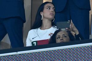 TRESE SE PORTUGAL - GEORGINA BRUTALNO NAPALA SANTOŠA: Pogledajte kakve reči je Ronaldova izabranica uputila selektoru Portugala!
