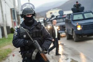 ALBANSKI TERORISTI NAPALI OBJEKTE POŠTE U BANJSKOJ: Pričinjena velika materijalna štete i UKRADENA oprema