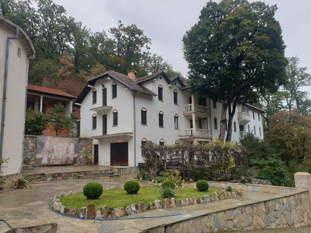 Manastir Draganac