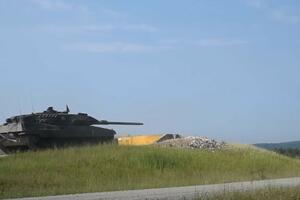 ŠPANSKI PREMIJER PEDRO SANČES STIGAO U POSETU KIJEVU: Madrid ukrajinskoj vojsci donira 6 tenkova Leopard 2
