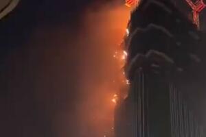 VELIKI POŽAR U HONG KONGU: Vatra izbila u oblakoderu, zapalile se i četiri susedne zgrade (VIDEO)