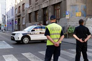 OŠTETIO PET SPOMENIKA NA PRAVOSLAVNOM GROBLJU: Muškarac (41) uhapšen u Sarajevu posle vandalskog čina