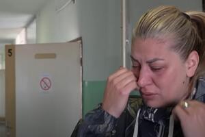"MAMA, SVE ME BOLI"! Strašna ispovest majke dece pretučene u Žitkovcu: Sin i ćerka nisu hteli da se odvoje, GRČEVITO SU SE DRŽALI