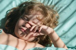 POBEDITE NESANICE TOKOM LETNJIH VRUĆINA: Deca često ne mogu da spavaju zbog temperature, a uz ove cake to više neće biti PROBLEM!