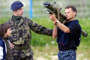 BUGARSKA VADI SOVJETSKE RAKETE IZ SKLADIŠTA: Članica NATO zbog rata u Ukrajini vraća u upotrebu stare PVO sisteme Strela-3
