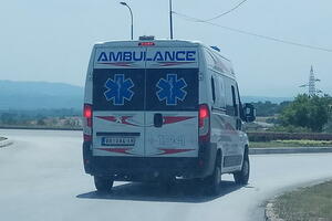 IZBEGNUTA TRAGEDIJA: U dva vozila koja su se sudarila u Kragujevcu bilo OSMORO DECE! Evo u kakvom su stanju