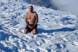 VLADIMIR JE SRPSKI LEDENI ČOVEK! U šortsu ide kroz sneg po debelom minusu i osvaja planinske vrhove u zemlji i regionu (VIDEO)