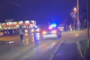 TEŠKA SAOBRAĆAJKA NA ALTINI: Taksi udario pešaka na pešačkom prelazu, muškarac (41) teško povređen (VIDEO)