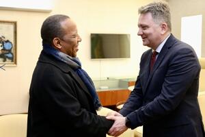 ZVANIČNA POSETA: Premijer Sao Tome i Principe stigao u Srbiju, dočekao ga ministar Jovanović