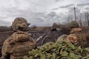NEVEROVATAN PODVIG! EVO KAKO SU RUSI UPALI U AVDEJEVKU: Ukrajincima prišli s leđa, 150 specijalaca prodrlo kroz - CEV! (VIDEO)