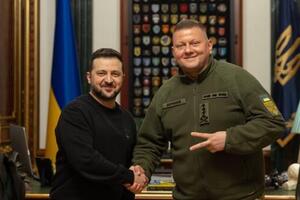 POTVRĐENE GLASINE PRE SMENE: Zelenski imenovao generala Valerija Zalužnog za ambasadora Ukrajine u Velikoj Britaniji