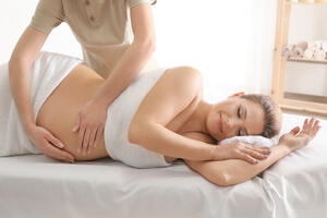 Prenatalna masaža - da ili ne? Fizioterapeut rešava dilemu