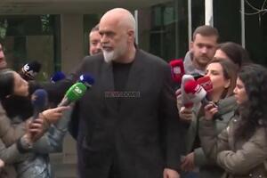 EDI RAMA GURNUO NOVINARKU: Molila je albanskog premijera da je ne dira više, sve zabeleženo kamerom (VIDEO)