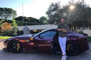 RONALDO PROVOZAO ZVER OD 2 MILIONA EVRA: Kristijano sunarodnici videli njegov najnoviji automobil VIDEO