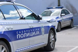 KESICE SA DROGOM PRONAŠLI U GOLFU 7: Uhapšena dva mladića na Novom Beogradu, određen im pritvor