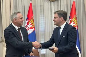 SELAKOVIĆ: ZA MERE AKTIVNE POLITIKE ZAPOŠLJAVANJA 7,75 MILIJARDI DINARA! Srbija beleži rekordno visoku zaposlenost