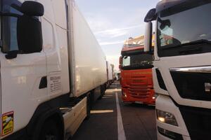 OD PONEDELJKA ZBOG RADOVA NA MOSTU: Preusmeravanje kamiona iz Malog Zvornika na granični prelaz Ljubovija