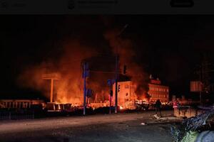 ŽESTOK NAPAD DRONOVIMA NA HARKOV: Odjekivale eksplozije širom grada, na ulicama požari, a poznato je i koliko ima MRTVIH (FOTO)