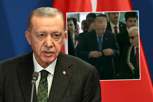 NOVI HIT SNIMAK ERDOGANA: Turskom predsedniku telohranitelj pružio češalj, a onda cela delegacija MORALA DA STANE (VIDEO)