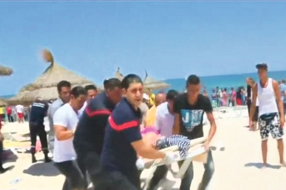 Napadaju i turiste... Masakr u Tunisu