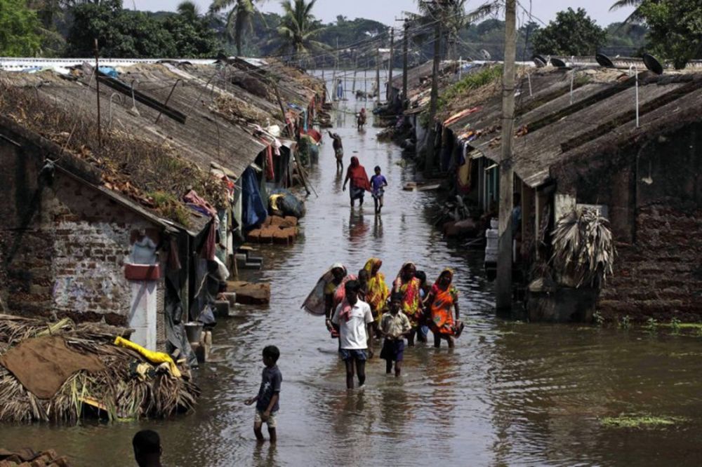 Poplava evakuisala 6 miliona Indijaca, više od se 120 udavilo