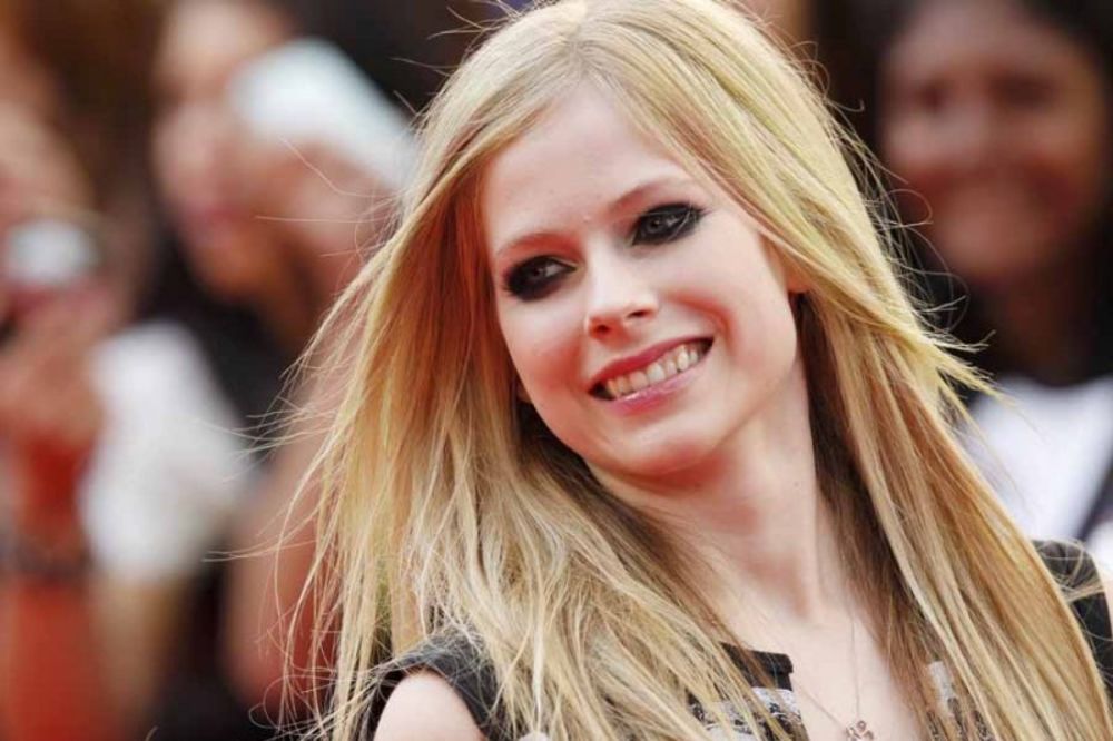 Avril Lavinj najavila novi singl