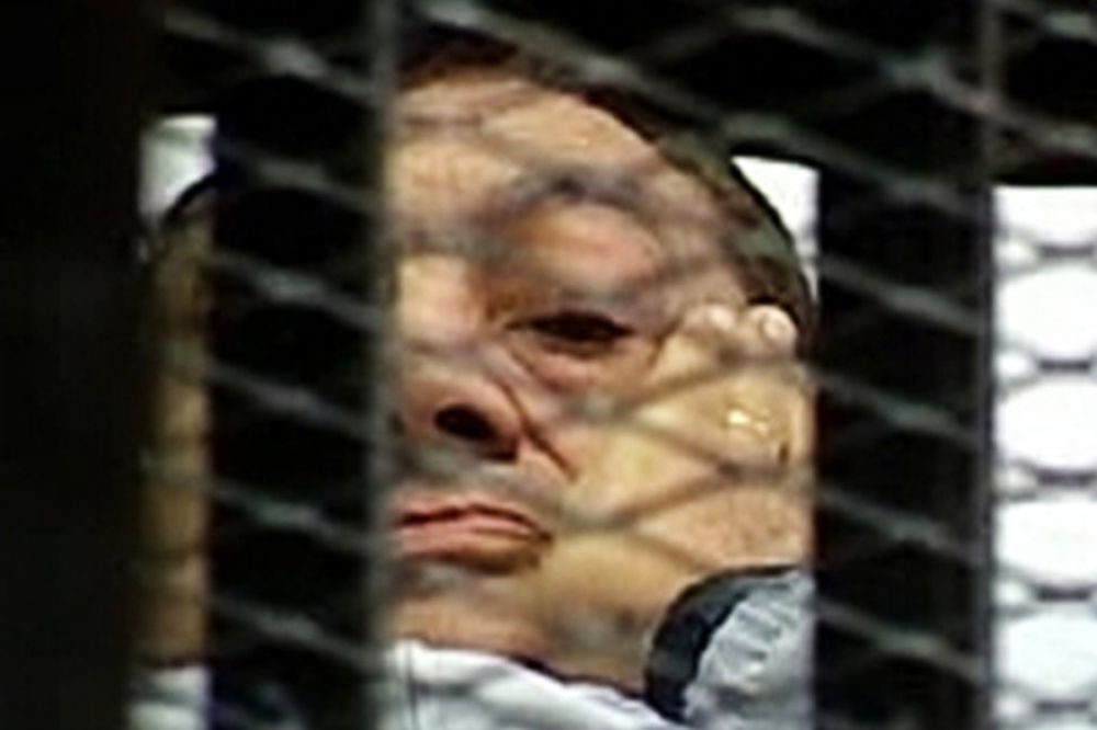 Mubarak loše, gubi svest