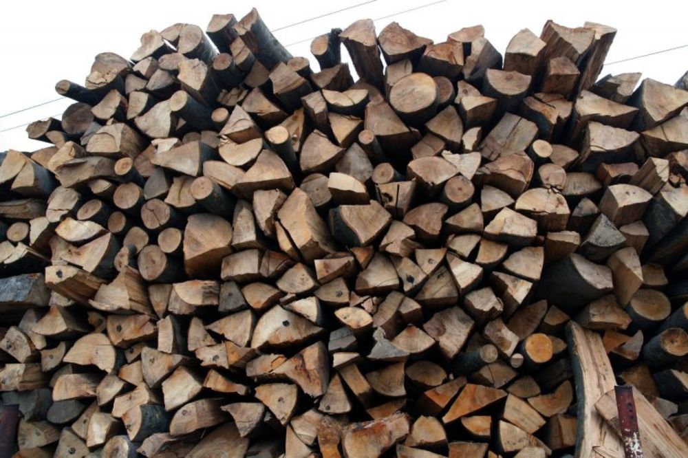 VARAO KRAGUJEVČANE: Prodavao nepostojeća drva za zimu, avans uzimao odmah