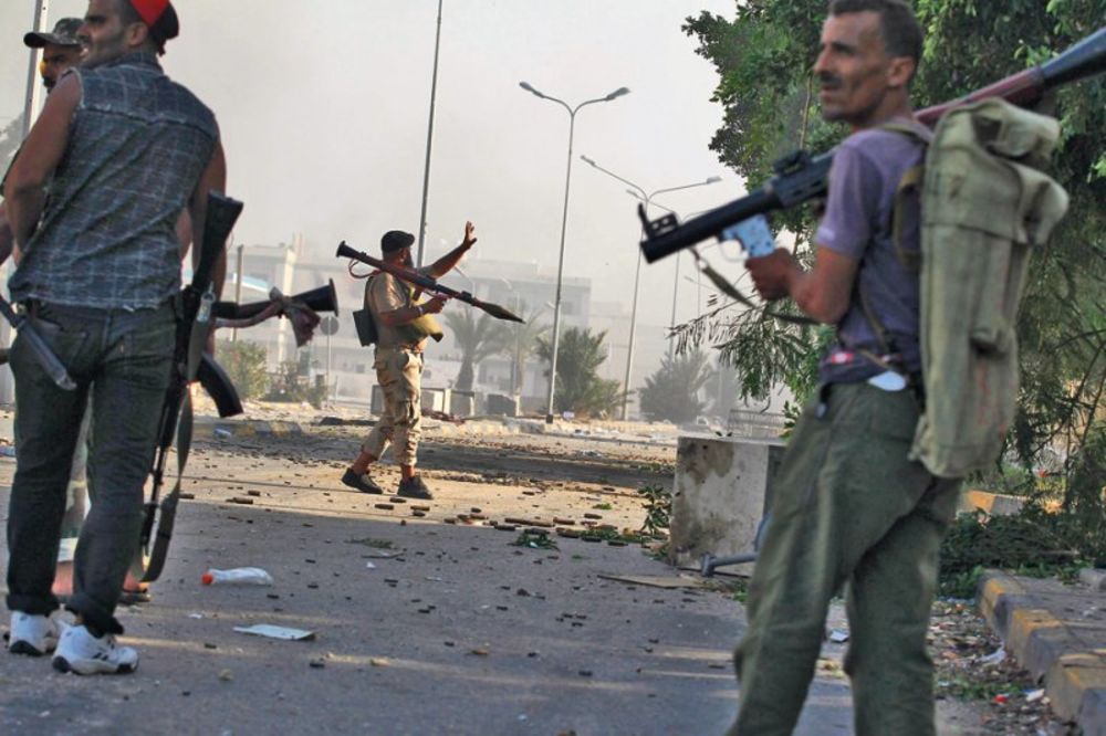 Napadnute britanske diplomate u Bengaziju