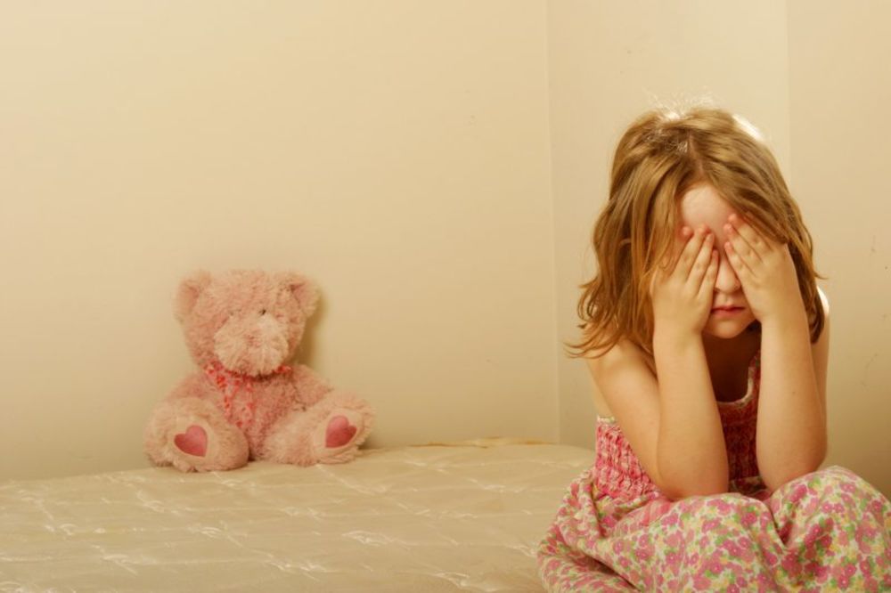 NAŠ ZEMLJAK GA PRIJAVIO: Austrijskom pedofilu 5 godina za silovanje dvogodišnje ćerkice!