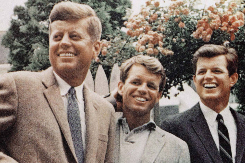 ŠOKANTNO: Robert Kenedi ukrao mozak JFK posle obdukcije!