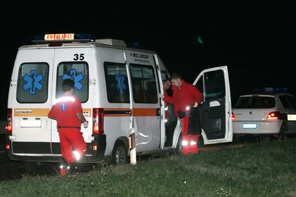 U Košutnjaku teško povređeni mladić i dve devojke